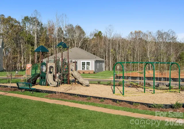 11th image of 953 Hallman Branch Ln, Lincolnton, NC 28092 | MLS# 4414485