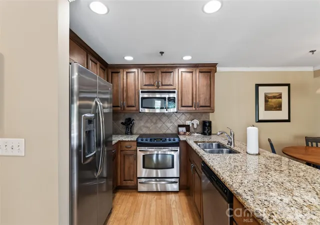 4th image of 413 Bowling Park Rd, Asheville, NC 28803 | MLS# 4414486