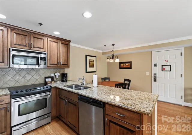 5th image of 413 Bowling Park Rd, Asheville, NC 28803 | MLS# 4414486