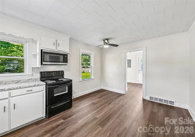 Photo 3 of Single family home for sale at 94 Galaxie Dr, Taylorsville, NC 28681 | MLS# 4414489 | Listing updated on 2026-08-14