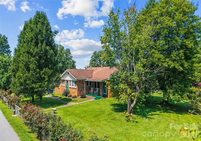 2nd image of 53 Salem Rd, Weaverville, NC 28787 | MLS# 4414521