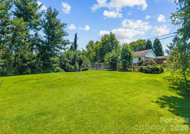 5th image of 53 Salem Rd, Weaverville, NC 28787 | MLS# 4414521