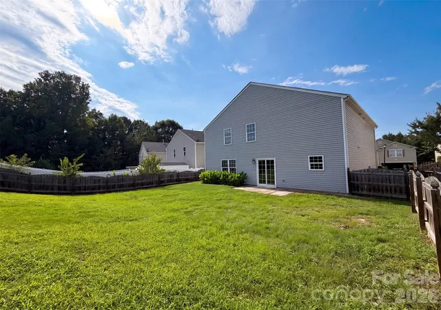 Photo 4 of Sale Pending at 802 Bartram Ave, Concord, NC 28025 | MLS# 4414533 | Listing updated on 2026-09-30