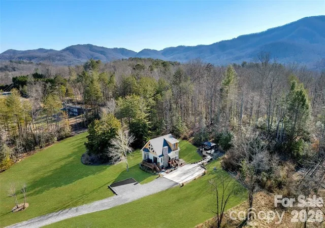Photo 3 of Single family home for sale at 2428 Old Fort Sugar Hill Rd, Old Fort, NC 28762 | MLS# 4414542 | Listing updated on 2026-10-07