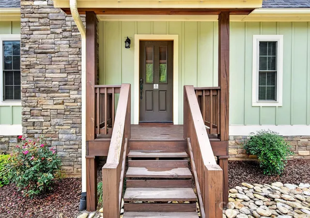 Photo 4 of Single family home for sale at 2428 Old Fort Sugar Hill Rd, Old Fort, NC 28762 | MLS# 4414542 | Listing updated on 2026-10-07
