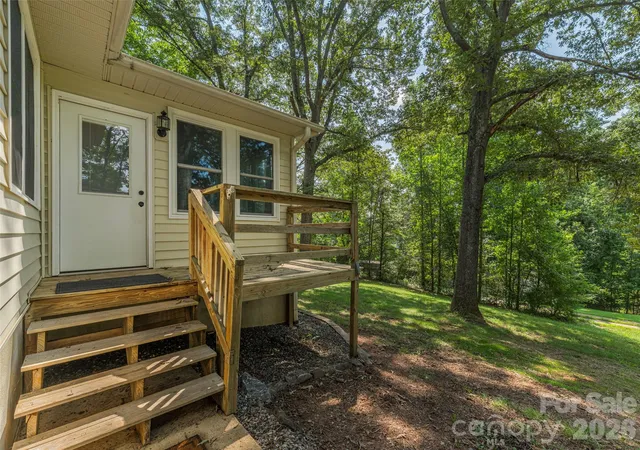 2nd image of 45 James Dr, Leicester, NC 28748 | MLS# 4414549