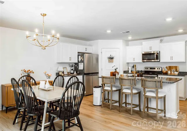 5th image of 2880 Sherrills Stream Dr, Sherrills Ford, NC 28673 | MLS# 4414551