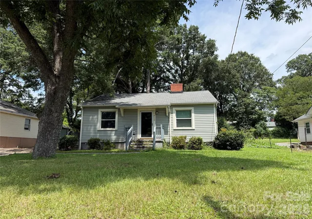 1st image of 610 E 4th Ave, Gastonia, NC 28054 | MLS# 4414619
