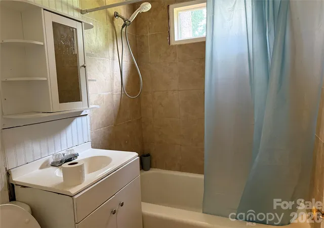 4th image of 610 E 4Th Ave, Gastonia, NC 28054 | MLS# 4414619
