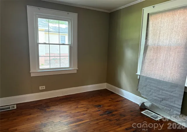 5th image of 610 E 4Th Ave, Gastonia, NC 28054 | MLS# 4414619