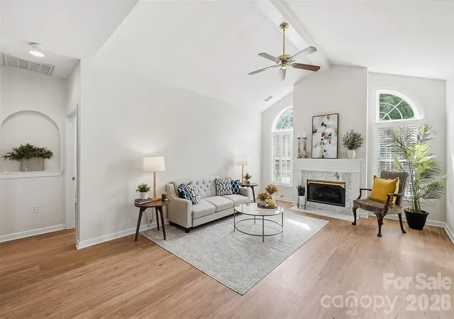 Photo 3 of Condo for sale at 9920 Park Willow Dr, Charlotte, NC 28210 | MLS# 4414642 | Listing updated on 2026-09-24