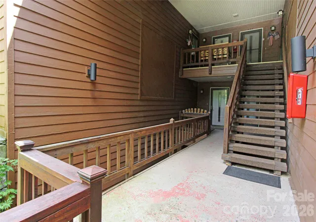 Photo 3 of Condo for sale at 121 Toxaway Views Dr #504, Lake Toxaway, NC 28747 | MLS# 4414646 | Listing updated on 2026-08-21