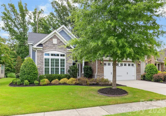 1st image of 17232 Coves Edge Ln, Charlotte, NC 28278 | MLS# 4414653