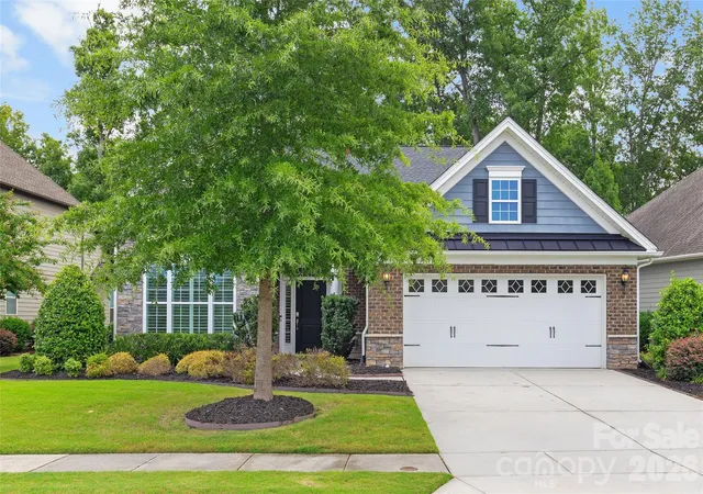 2nd image of 17232 Coves Edge Ln, Charlotte, NC 28278 | MLS# 4414653