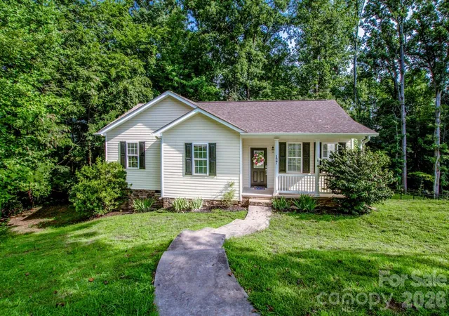 2nd image of 127 Wood Acre Dr, Mooresville, NC 28115 | MLS# 4414654