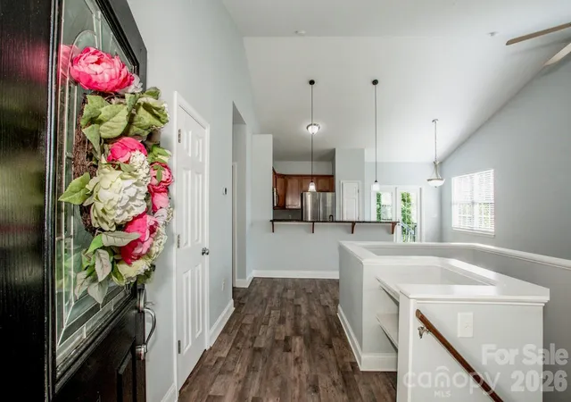 Photo 3 of Single family home for sale at 127 Wood Acre Dr, Mooresville, NC 28115 | MLS# 4414654 | Listing updated on 2026-09-19