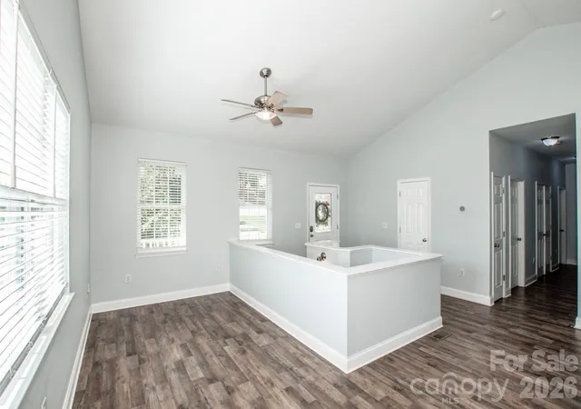 Photo 4 of Single family home for sale at 127 Wood Acre Dr, Mooresville, NC 28115 | MLS# 4414654 | Listing updated on 2026-09-25