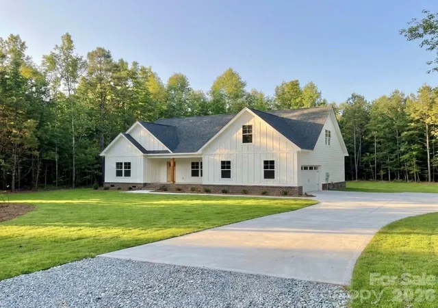 1st image of 3951 Ernandez Rd, Richburg, SC 29729 | MLS# 4414666