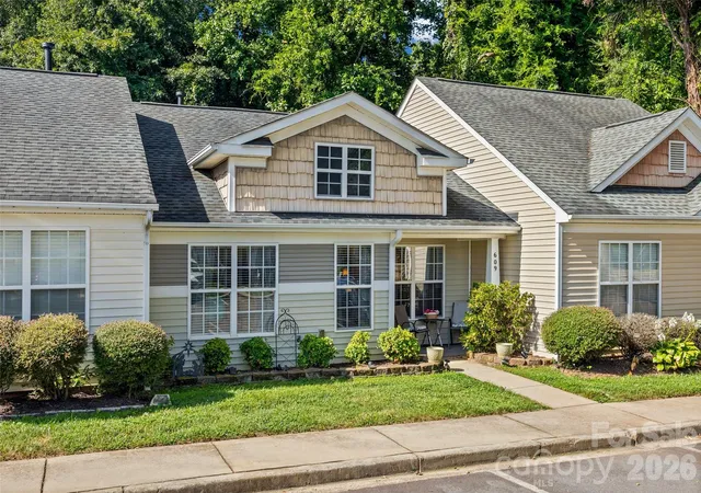 image of 609 Gable Dr, Rock Hill, SC 29732 | MLS# 4414695