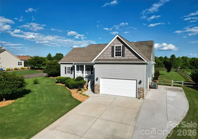 1st image of 141 Logan Ridge Dr, Statesville, NC 28677 | MLS# 4414701