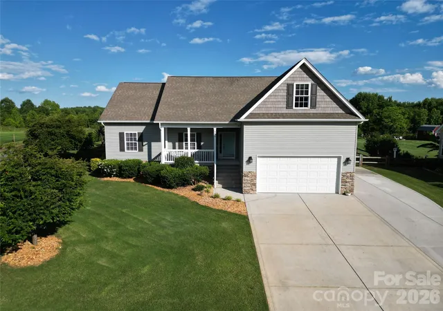 2nd image of 141 Logan Ridge Dr, Statesville, NC 28677 | MLS# 4414701