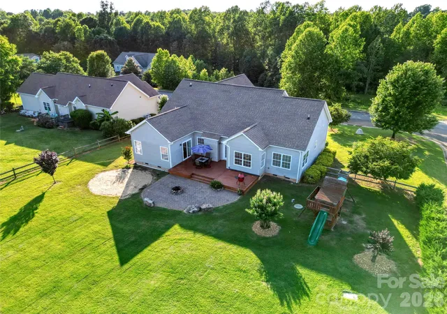 48th image of 141 Logan Ridge Dr, Statesville, NC 28677 | MLS# 4414701