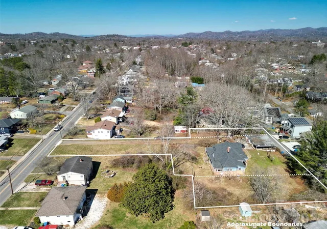 2nd image of 192 Brevard Rd #4, Asheville, NC 28806 | MLS# 4414702