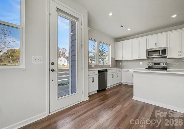 Photo 3 of Townhouse for sale at 105 Renny Aly, Charlotte, NC 28217 | MLS# 4414720 | Listing updated on 2026-10-10