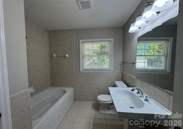 Photo 2 of Single family home for sale at 8509 Idlewild Rd, Charlotte, NC 28227 | MLS# 4414724 | Listing updated on 2026-09-16