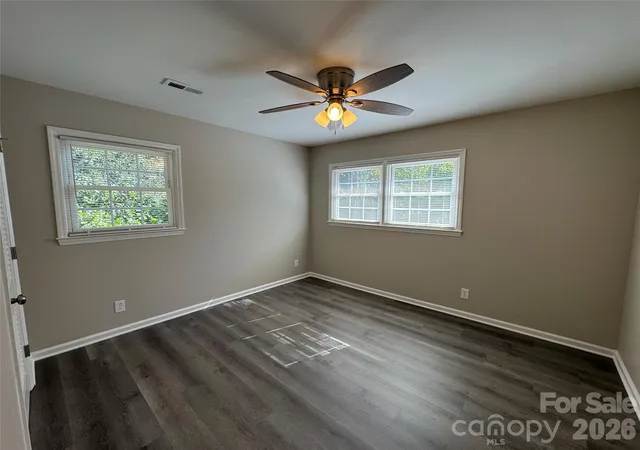Photo 4 of Single family home for sale at 8509 Idlewild Rd, Charlotte, NC 28227 | MLS# 4414724 | Listing updated on 2026-09-16