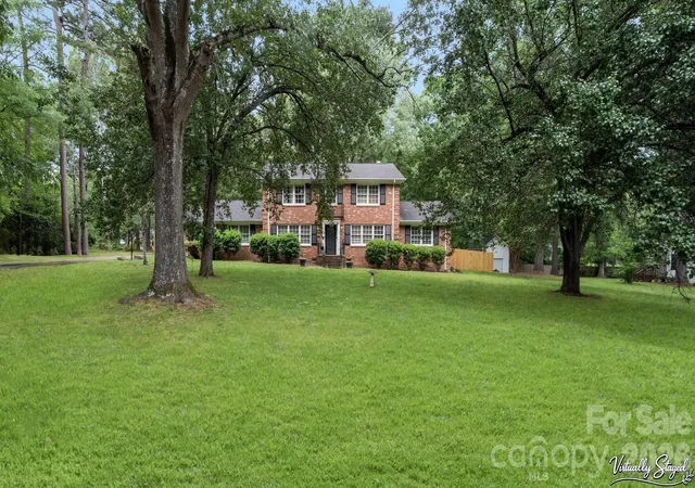 Photo 3 of Single family home for sale at 2106 Arden Dr, Monroe, NC 28112 | MLS# 4414733 | Listing updated on 2026-08-16