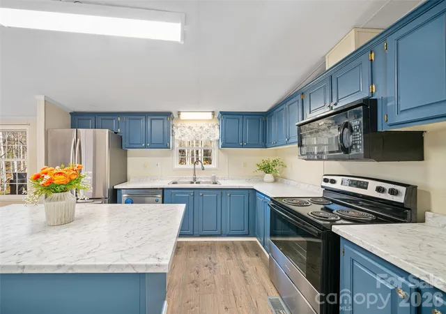 5th image of 105 Satinwood Dr, Burnsville, NC 28714 | MLS# 4414745