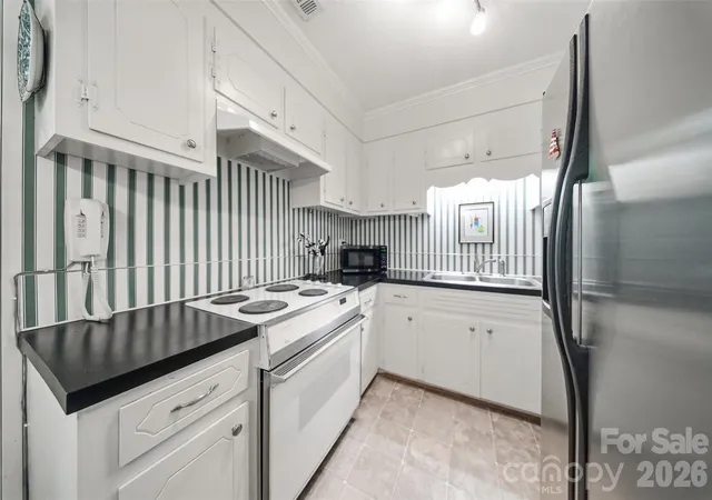 Photo 4 of Single family home for sale at 4913 S New Hope Rd, Belmont, NC 28012 | MLS# 4414764 | Listing updated on 2026-09-24
