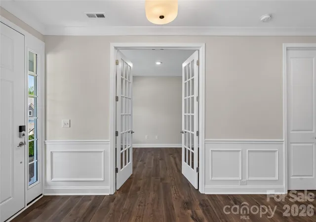 Photo 4 of Single family home for sale at 2318 Excalibur Dr, Fort Mill, SC 29707 | MLS# 4414774 | Listing updated on 2026-09-16