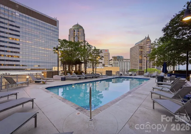 Photo 3 of Condo for sale at 210 N Church St #1604, Charlotte, NC 28202 | MLS# 4414800 | Listing updated on 2026-09-28