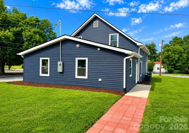 3rd image of 200 E White St, Morganton, NC 28655 | MLS# 4414801