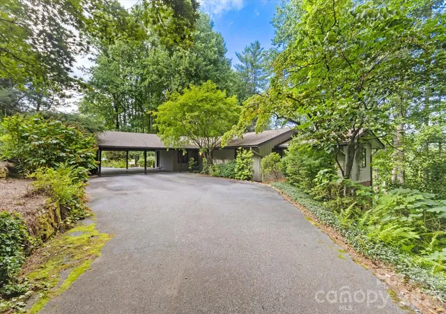 Photo 1 of Single family home for sale at 651 Glen Cannon Dr, Pisgah Forest, NC 28768 | MLS# 4414802 | Listing updated on 2026-08-22