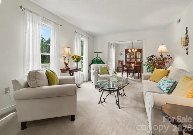 2nd image of 8741 Fieldgate Dr, Charlotte, NC 28277 | MLS# 4414847