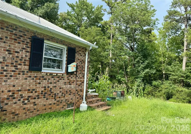 Photo 3 of Sale Pending at 430 Russell Rd, Polkton, NC 28135 | MLS# 4414849 | Listing updated on 2026-09-08