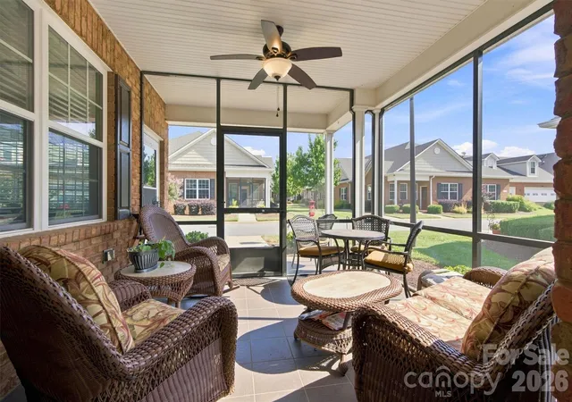 Townhouse for sale at 8310 Glacier Dr, Denver, NC 28037 | MLS# 4414884