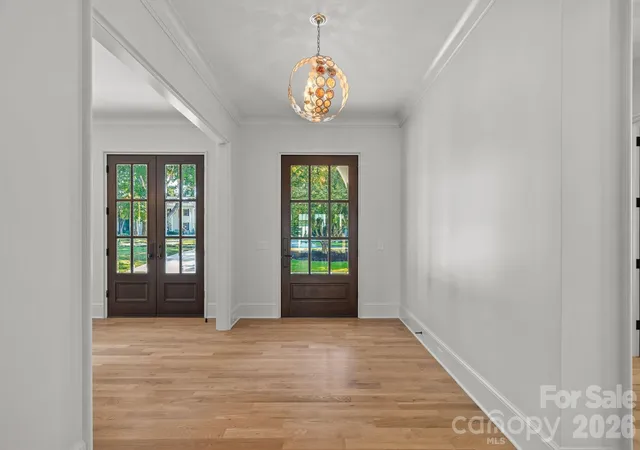 3rd image of 1220 Biltmore Dr, Charlotte, NC 28207 | MLS# 4414885