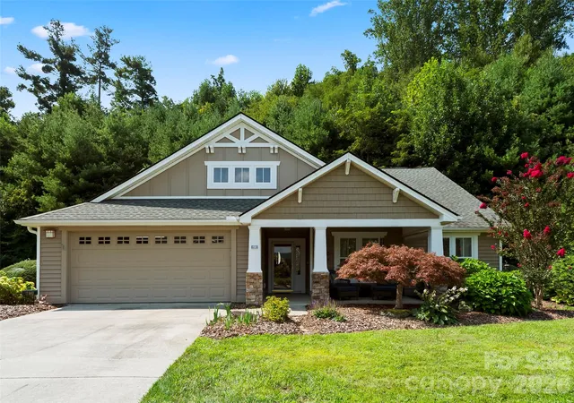 Photo 1 of Sale Pending at 196 Snowy Egret Way, Hendersonville, NC 28792 | MLS# 4414886 | Listing updated on 2026-09-03