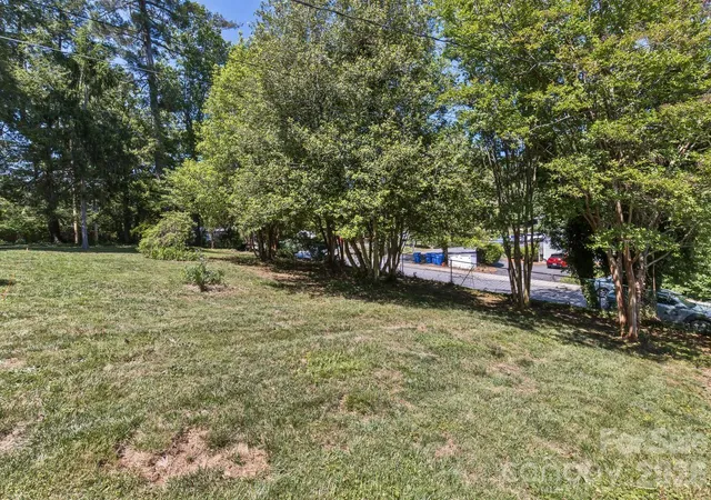 2nd image of 999999 Mount Clare Ave, Asheville, NC 28801 | MLS# 4414899