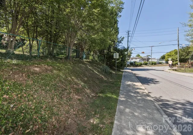 6th image of 999999 Mount Clare Ave, Asheville, NC 28801 | MLS# 4414899