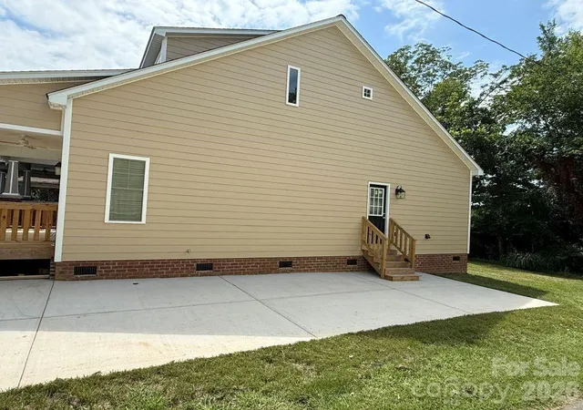2nd image of 133 Circle Dr, Salisbury, NC 28144 | MLS# 4414918
