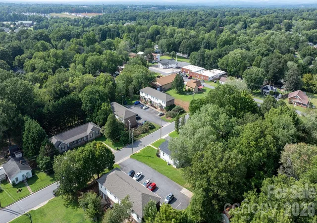 35th image of 1320 14th Street Dr Ne, Hickory, NC 28601 | MLS# 4414927