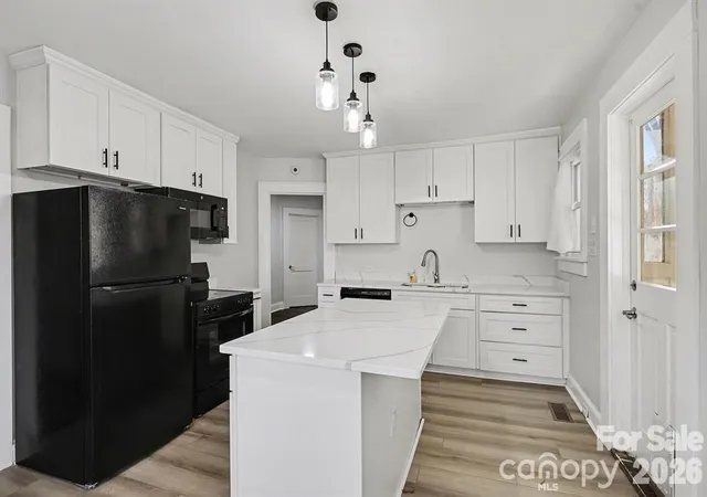 3rd image of 225 Valley View Pl, Salisbury, NC 28144 | MLS# 4414931