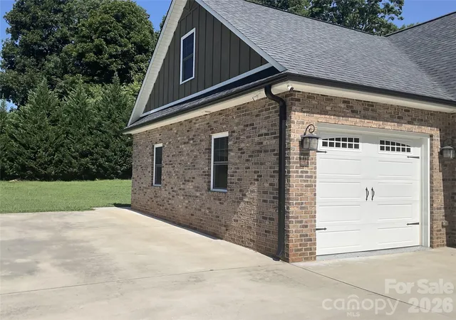 3rd image of 135 Blossom Hill Rd, Lincolnton, NC 28092 | MLS# 4414957