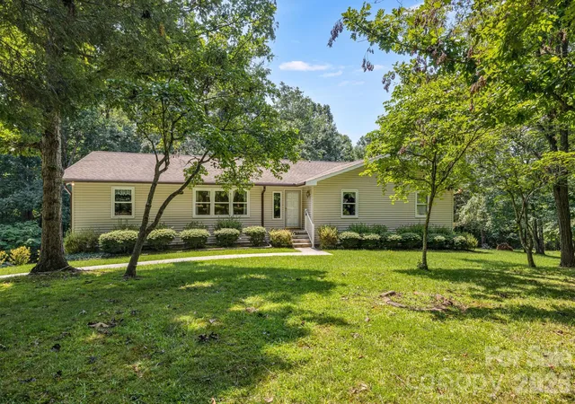 1st image of 11 E Ridgeway Dr, Weaverville, NC 28787 | MLS# 4414965