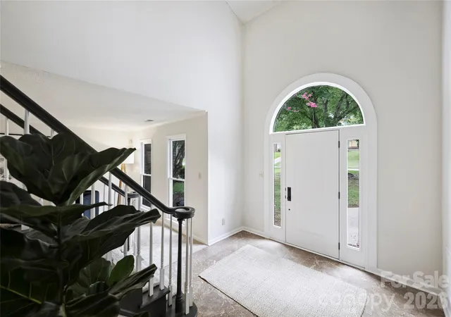 2nd image of 7224 Canyon Dr, Charlotte, NC 28262 | MLS# 4414984